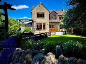 Cosy 3-bedroom home with garden and log burner.